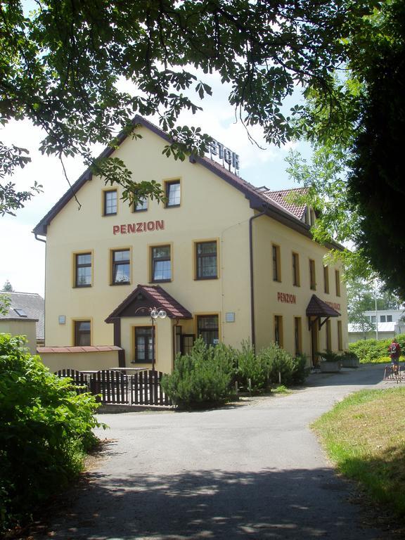 Hotel Filippi Zdirec nad Doubravkou Exterior foto